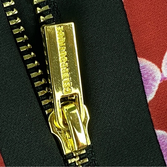 Celeb Boutique Kenta - Lilac Cut-Out Bodycon Graphic Print Dress Size M (6-8) - Picture 8 of 10